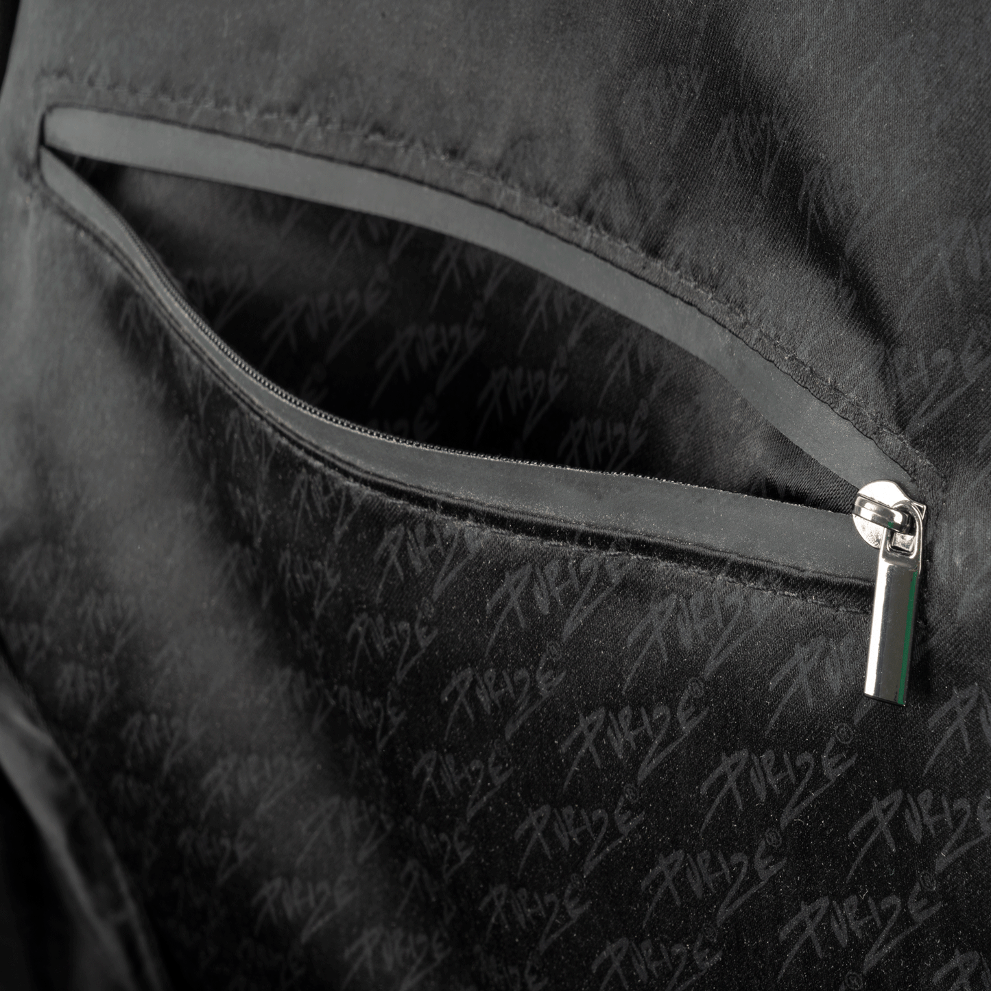 PURIZE® ACTIVATED CARBON BACK PACK ΜΑΥΡΟ